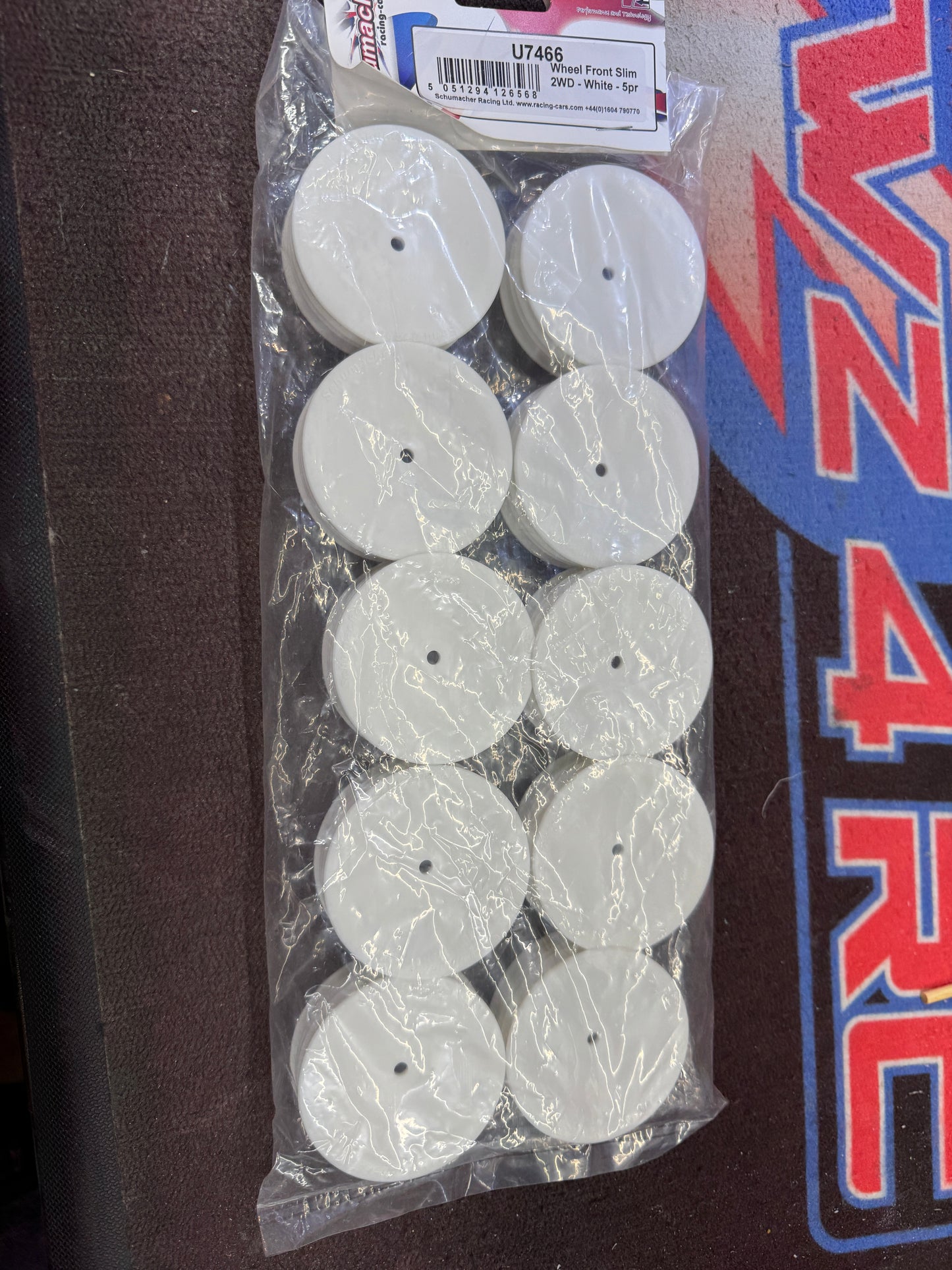 Schumacher 2WD slim wheels White